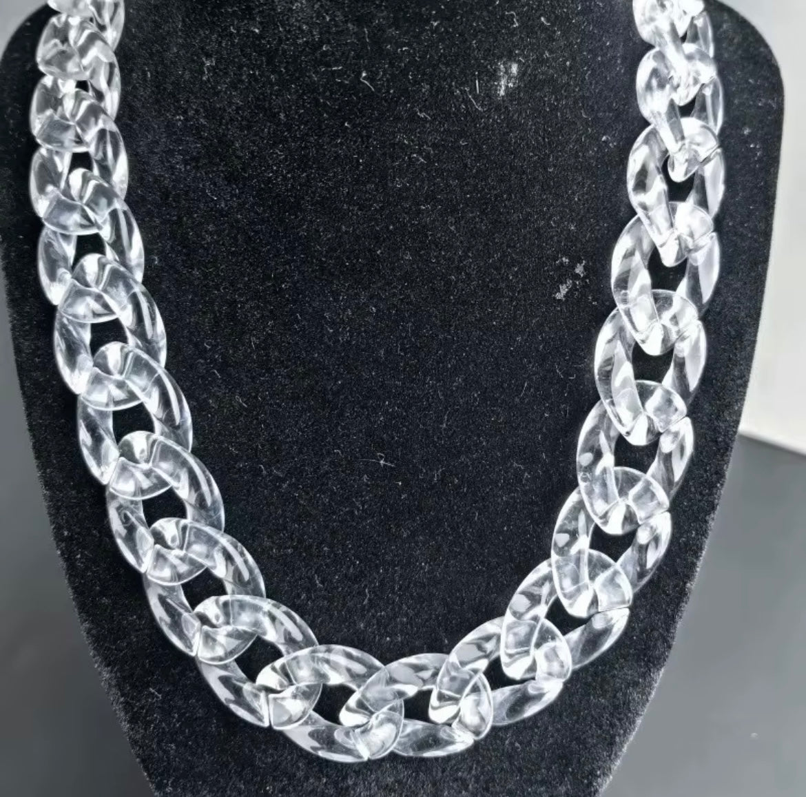 Jesus: [Cuban Link]